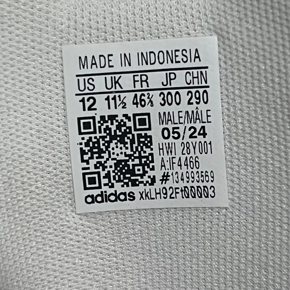 Adidas‎ Sneakers Gum Sole Mens 12 Red Green Stripes Casual Shoes - Picture 2 of 16